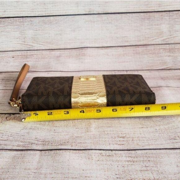 Michael Kors Signature Continental Zip Around Wallet Wristlet Metallic Logo - Picture 9 of 13